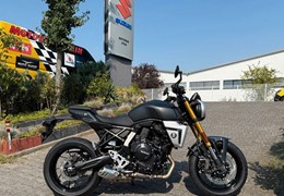 Neumotorrad Suzuki GSX-8T