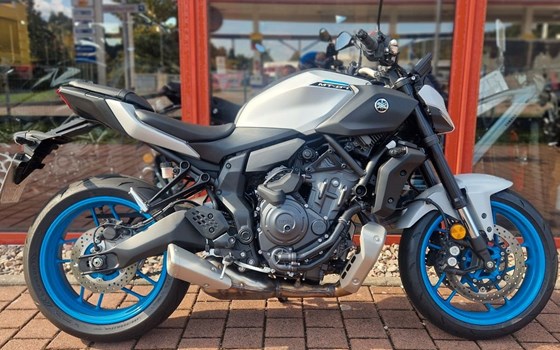 Gebrauchtmotorrad Yamaha MT-07 Y-AMT - Bild 2
