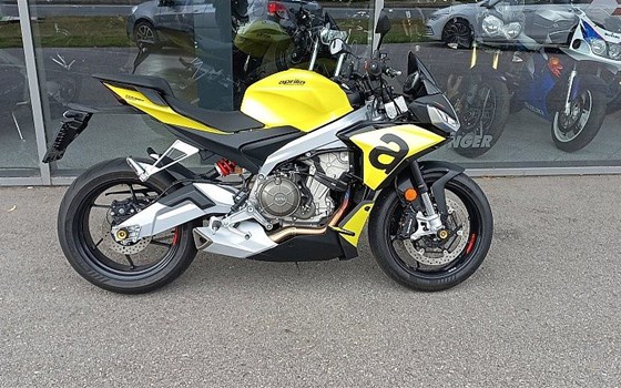 Gebrauchtmotorrad Aprilia Tuono 660 - Bild 3