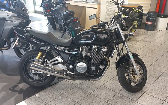 Gebrauchtmotorrad Yamaha XJR 1300 - Bild 1
