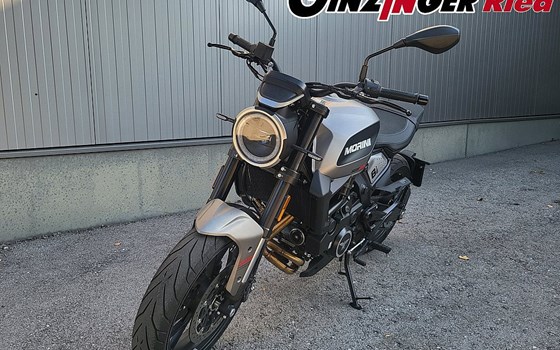 Gebrauchtmotorrad Moto Morini 6 1/2 Seiemmezzo STR - Bild 2