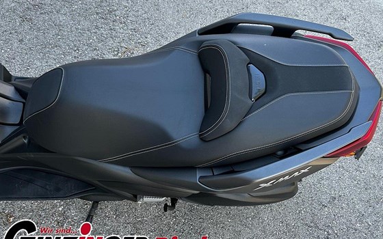 Gebrauchtmotorrad Yamaha XMAX 300 - Bild 4