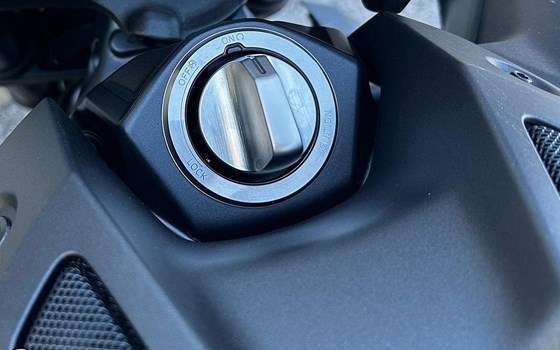 Gebrauchtmotorrad Yamaha MT-09 Y-AMT - Bild 10