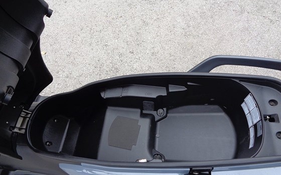 Gebrauchtmotorrad Sym MaxSym 400i - Bild 11