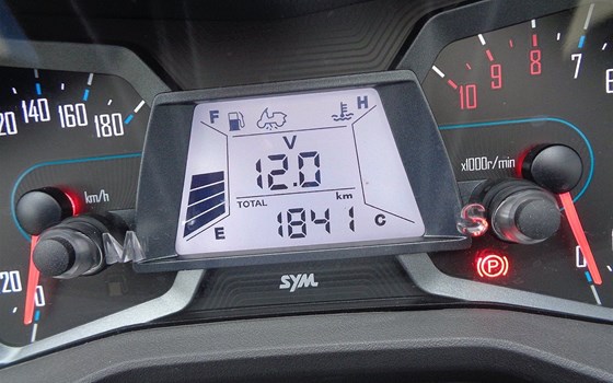 Gebrauchtmotorrad Sym MaxSym 400i - Bild 5