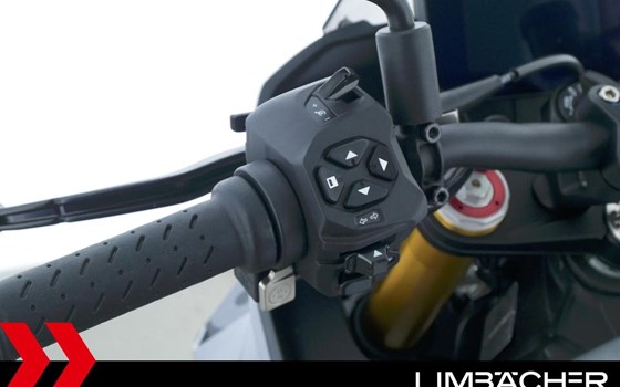 Gebrauchtmotorrad Aprilia Tuono V4 1100 - Bild 20