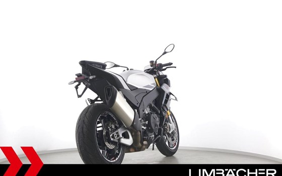 Gebrauchtmotorrad Aprilia Tuono V4 1100 - Bild 8