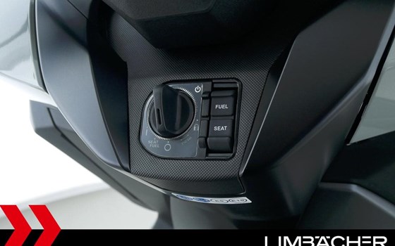 Gebrauchtmotorrad Honda Forza 125 - Bild 15