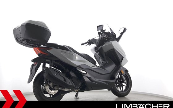 Gebrauchtmotorrad Honda Forza 125 - Bild 9