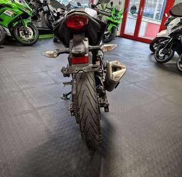 Gebrauchtmotorrad Kawasaki Ninja 125 - Bild 6