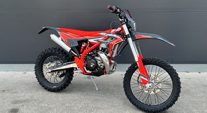 Neumotorrad Beta Xtrainer 300