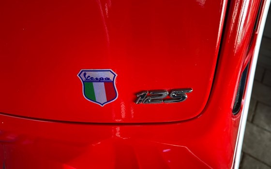 Gebrauchtmotorrad Vespa GTS 125 Super iGET - Bild 2