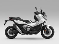 Neumotorrad Honda X-ADV 