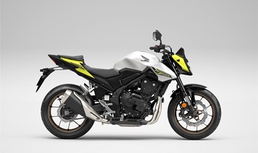 Honda CB500 Hornet E-Clutch