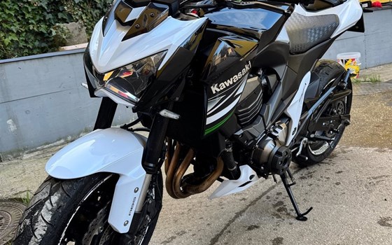 Gebrauchtmotorrad Kawasaki Z 800 - Bild 1