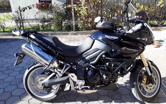 Gebrauchtmotorrad Triumph Tiger 1050 - Bild 1