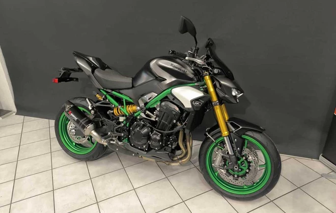 Kawasaki Z900 SE
