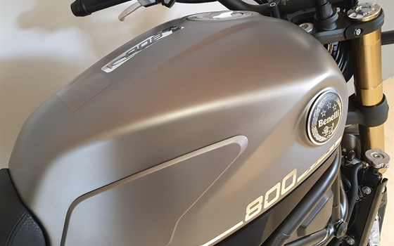 Neufahrzeug Benelli Leoncino 800 - Bild 4