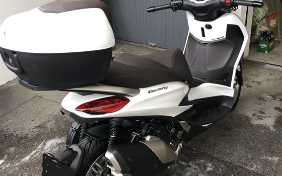 Gebrauchtmotorrad Piaggio Beverly 400 hpe - Bild 10
