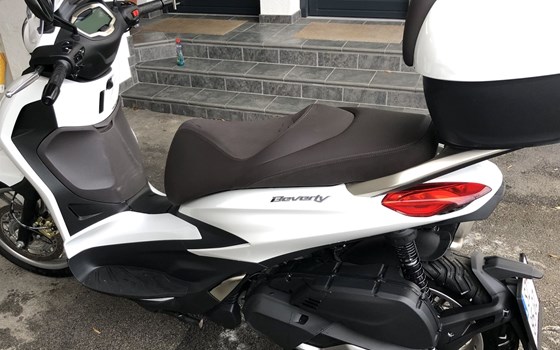 Gebrauchtmotorrad Piaggio Beverly 400 hpe - Bild 11