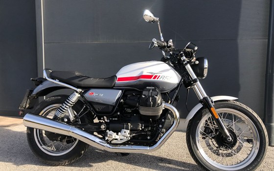 Gebrauchtmotorrad Moto Guzzi V7 Special - Bild 1