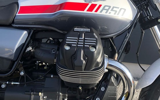 Gebrauchtmotorrad Moto Guzzi V7 Special - Bild 6