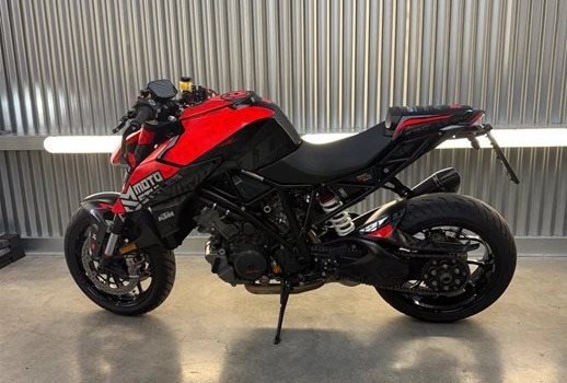 Gebrauchtmotorrad KTM 1290 Super Duke R - Bild 7