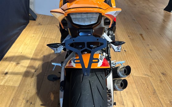 Gebrauchtmotorrad Honda CBR1000RR Fireblade - Bild 3