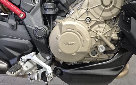 Gebrauchtmotorrad Ducati Multistrada V4 Pikes Peak - Bild 8
