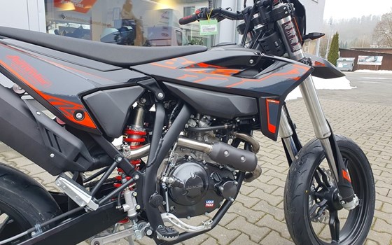 Neufahrzeug Beta RR 125 4T SM - Bild 5