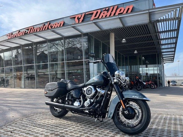 Harley-Davidson Softail Heritage Classic FLHC (Iron Horse Metallic) - Bild 1