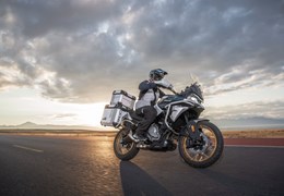 Neumotorrad CFMOTO 700MT