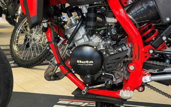 Neufahrzeug Beta RR 50 Motard Track - Bild 12