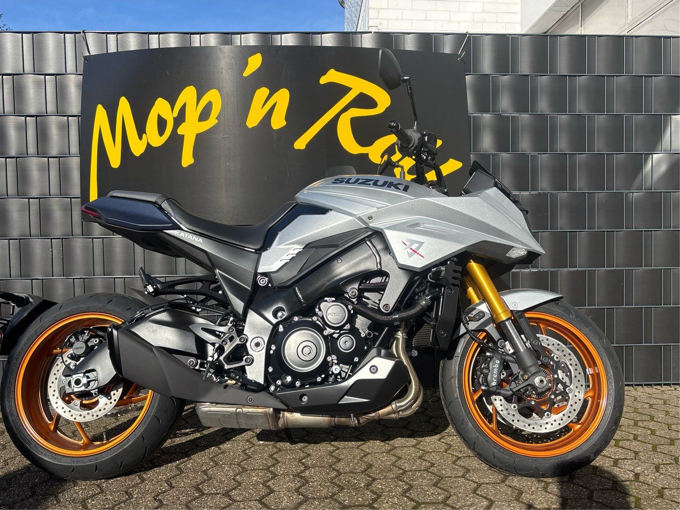 Suzuki Katana