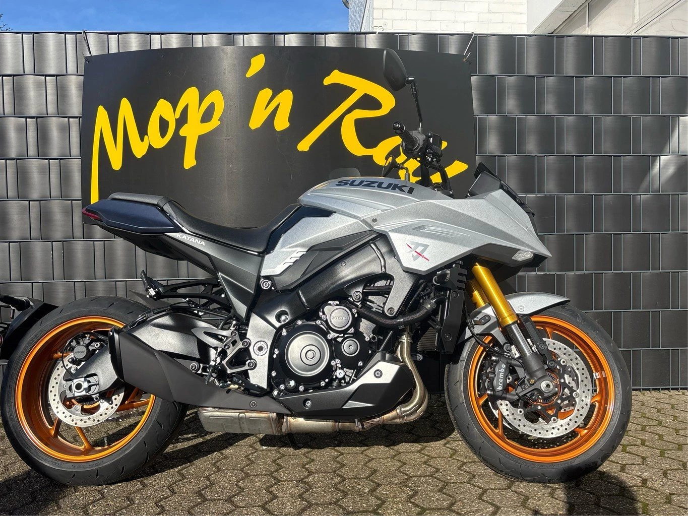 Suzuki Katana