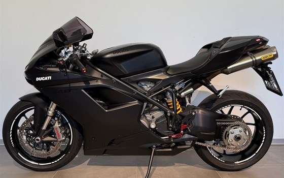 Gebrauchtmotorrad Ducati 848 Evo Stealth - Bild 2