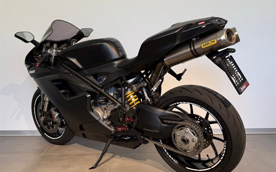 Gebrauchtmotorrad Ducati 848 Evo Stealth - Bild 7