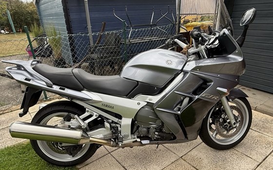 Gebrauchtmotorrad Yamaha FJR 1300 - Bild 3