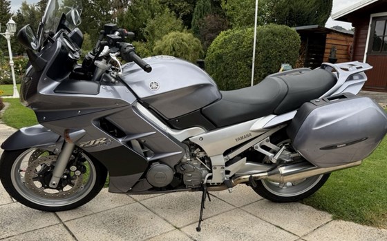 Gebrauchtmotorrad Yamaha FJR 1300 - Bild 4