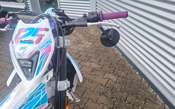 Neufahrzeug Beta RR 125 LC Motard - Bild 4