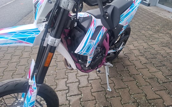 Neufahrzeug Beta RR 125 LC Motard - Bild 7