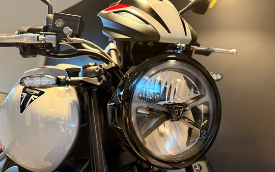 Neufahrzeug Triumph Trident 800 - Bild 14