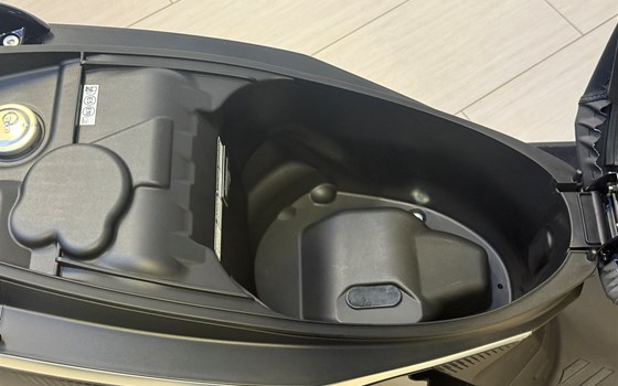 Neufahrzeug Peugeot Tweet 125 Active - Bild 9