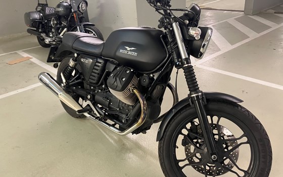 Gebrauchtmotorrad Moto Guzzi V7 II Stone - Bild 1