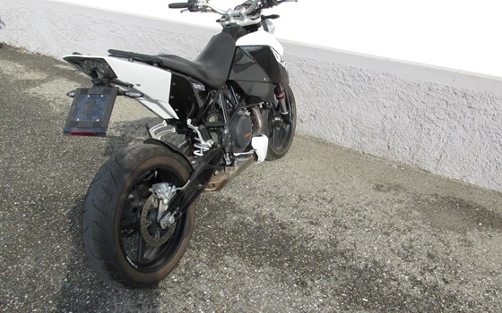 Gebrauchtmotorrad KTM 690 Supermoto - Bild 5