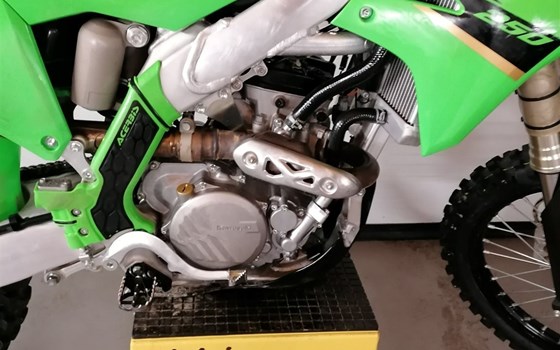 Gebrauchtmotorrad Kawasaki KX250F - Bild 2