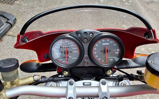 Gebrauchtmotorrad Ducati Monster S4 - Bild 3