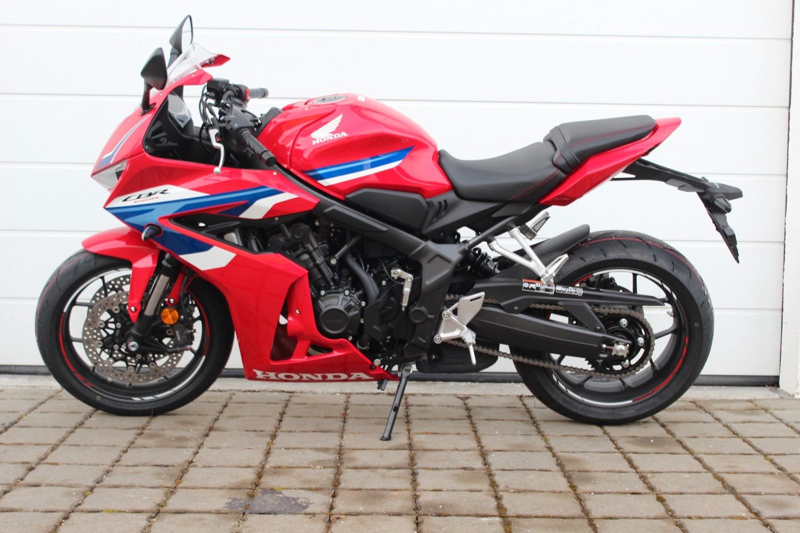 Honda CBR650R E-Clutch