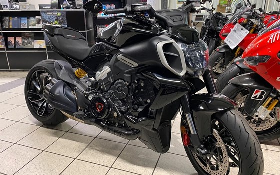 Gebrauchtmotorrad Ducati Diavel V4 - Bild 1