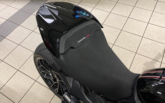 Gebrauchtmotorrad Ducati Diavel V4 - Bild 13